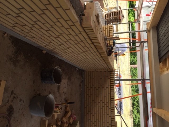 23-stoebning-af-rande-i-beton-_-muring-af-rulleskif_1582.jpeg